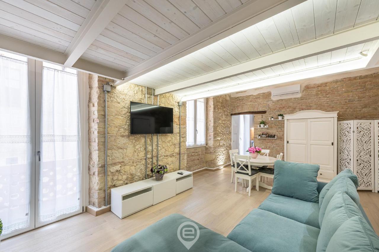 Adriana'S New Loft Διαμέρισμα Κάλιαρι Εξωτερικό φωτογραφία