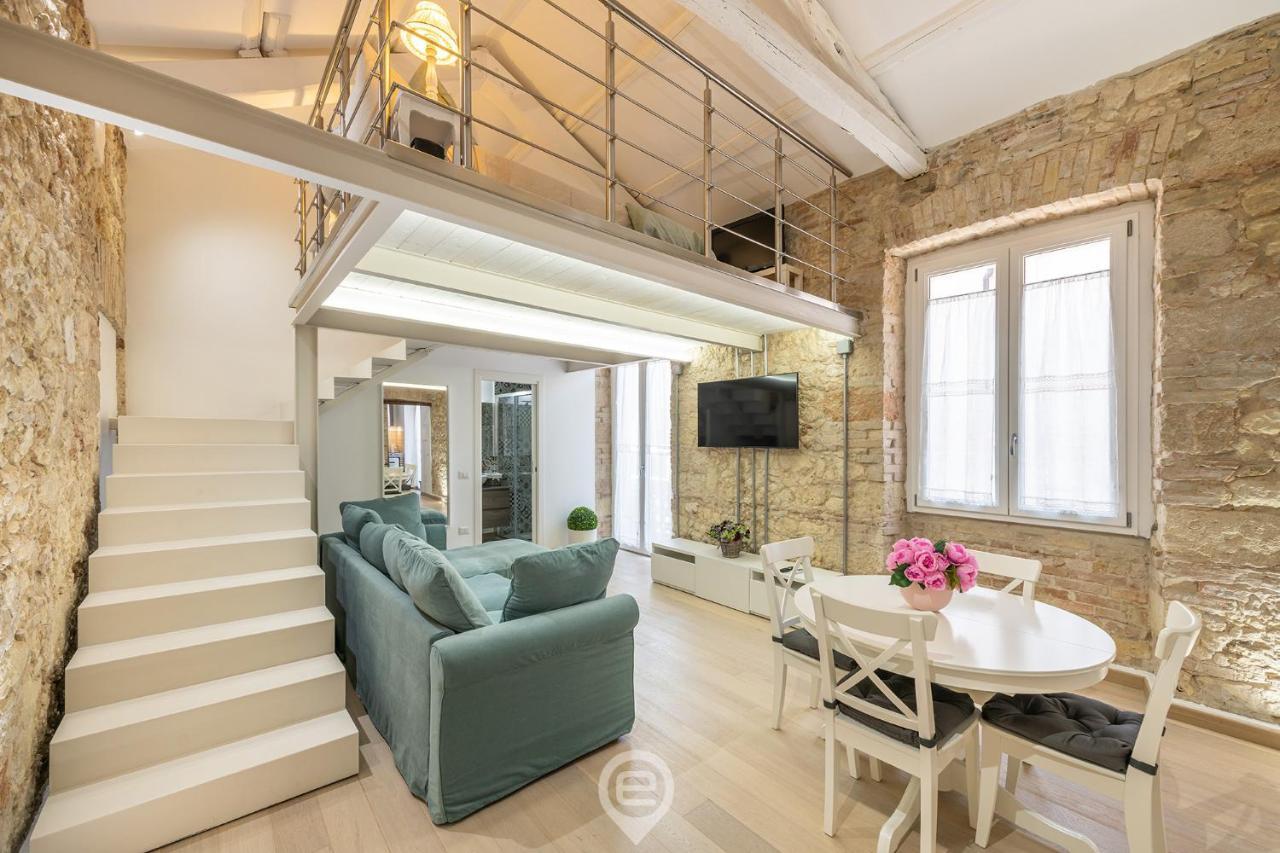 Adriana'S New Loft Διαμέρισμα Κάλιαρι Εξωτερικό φωτογραφία